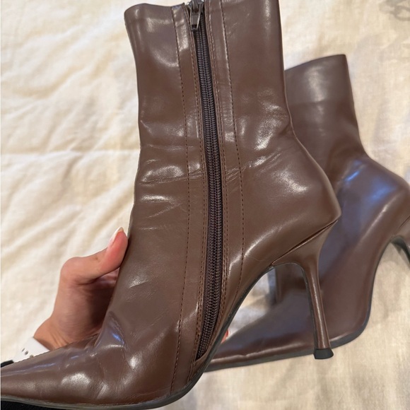 Jeffrey Campbell Brown Booties - Picture 4 of 4